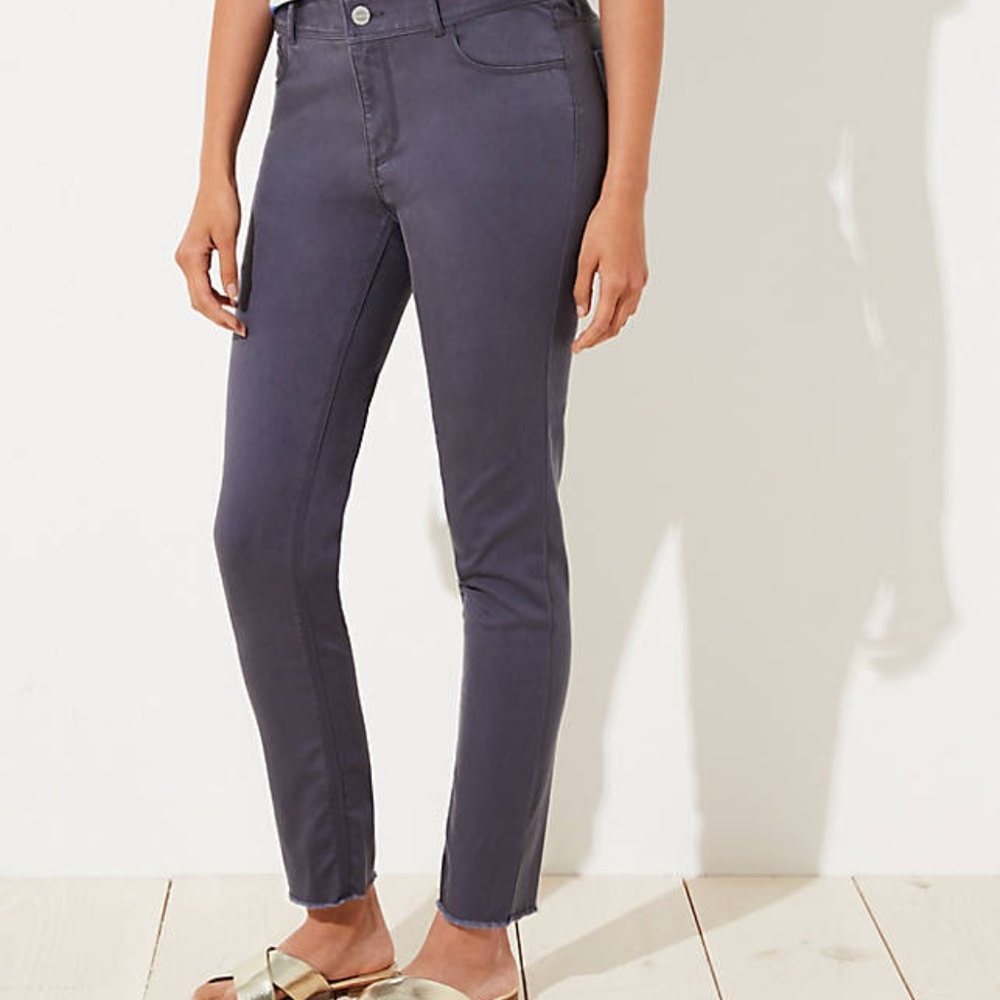 NWT LOFT Women's Skinny Five Pocket Pants - Grey‎